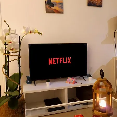 Lägenhet Private Independant Flat - Center - 2 Balconies